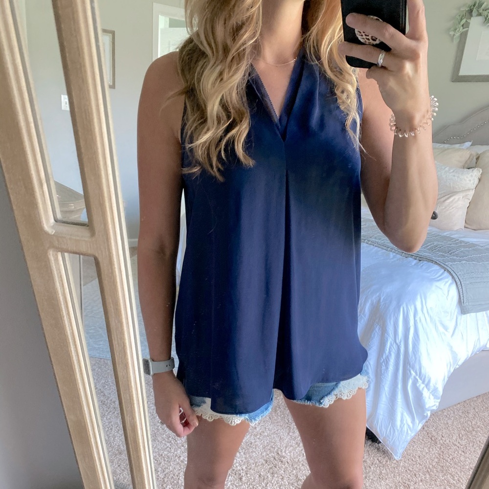 NWT sleeveless blouse